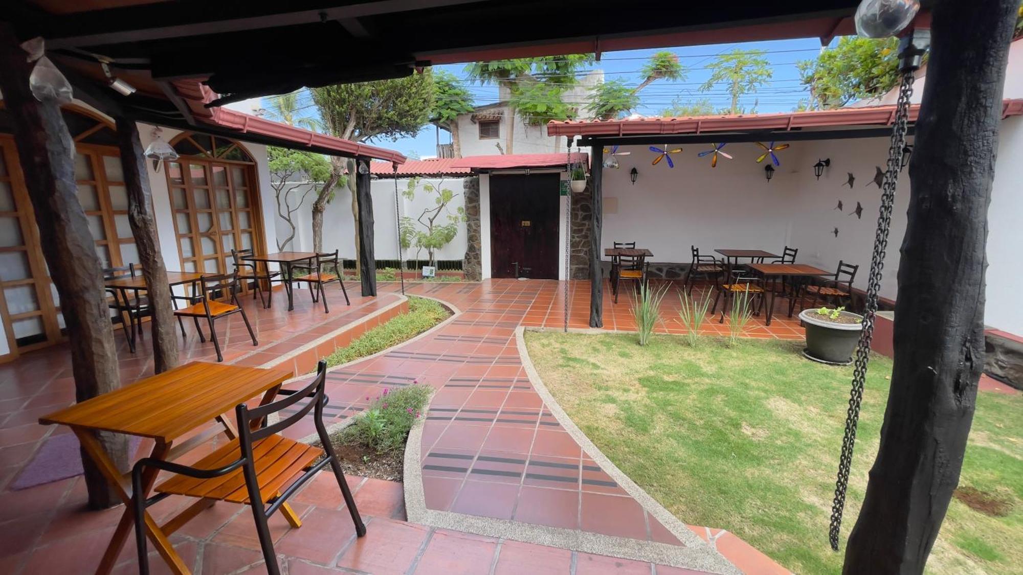 Galapagos Hotel Puerto Ayora (Galapagos Islands)